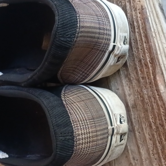 Vans low tops - Picture 11 of 13